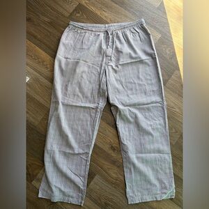 Merona Women’s Light Gray Checkered Pants